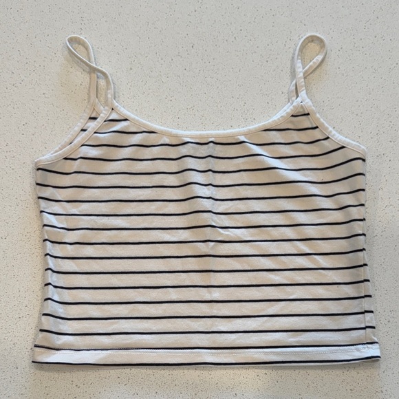 Brandy Melville cream and black striped crop top - Picture 2 of 3